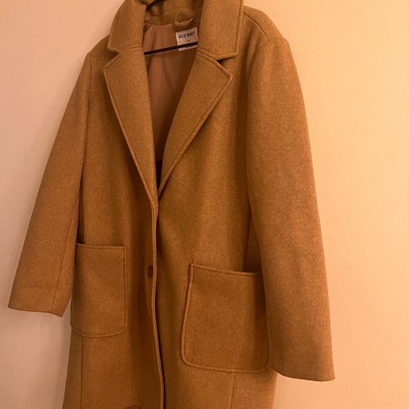 Tan coat old navy XL - Picture 10 of 10